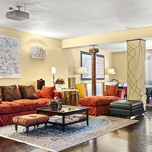 Bohemian Spacious And Loft Apartment