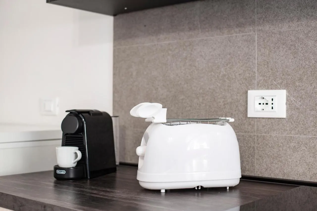 Ur-Nest Dolfi Apartment Bologna