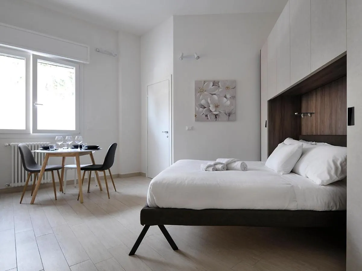 Ur-Nest Dolfi Apartment Bologna