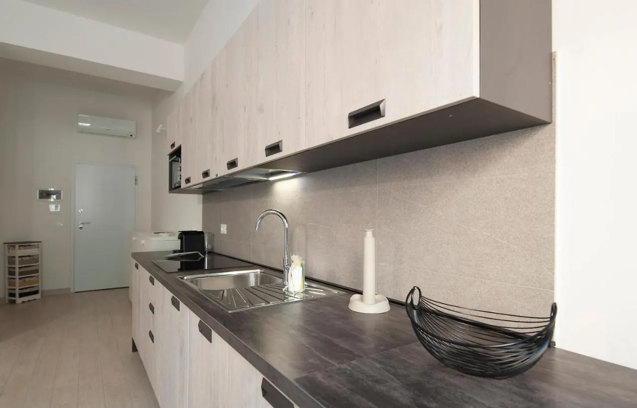 Ur-Nest Dolfi Apartment Bologna 0*,  Italy